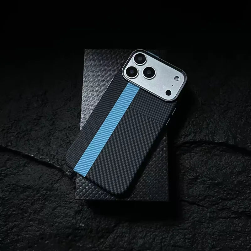 iPhone Serisi Manyetik Karbon Fiber Zırhlı Kılıf