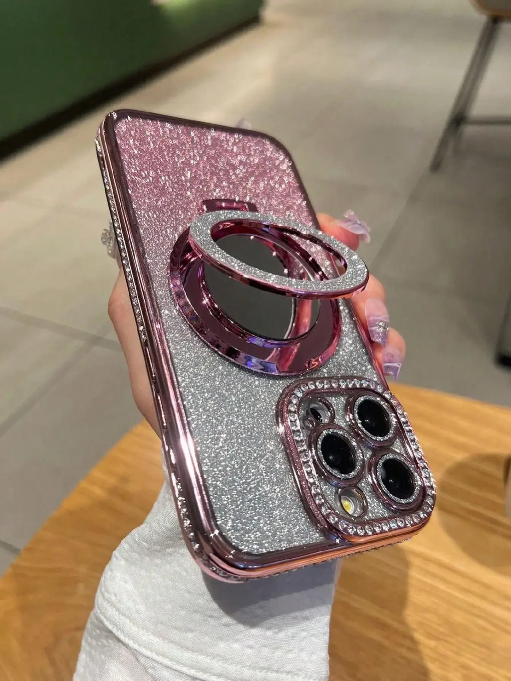 iPhone Serisi Taşlı Aynalı Standlı Lüks Kılıf