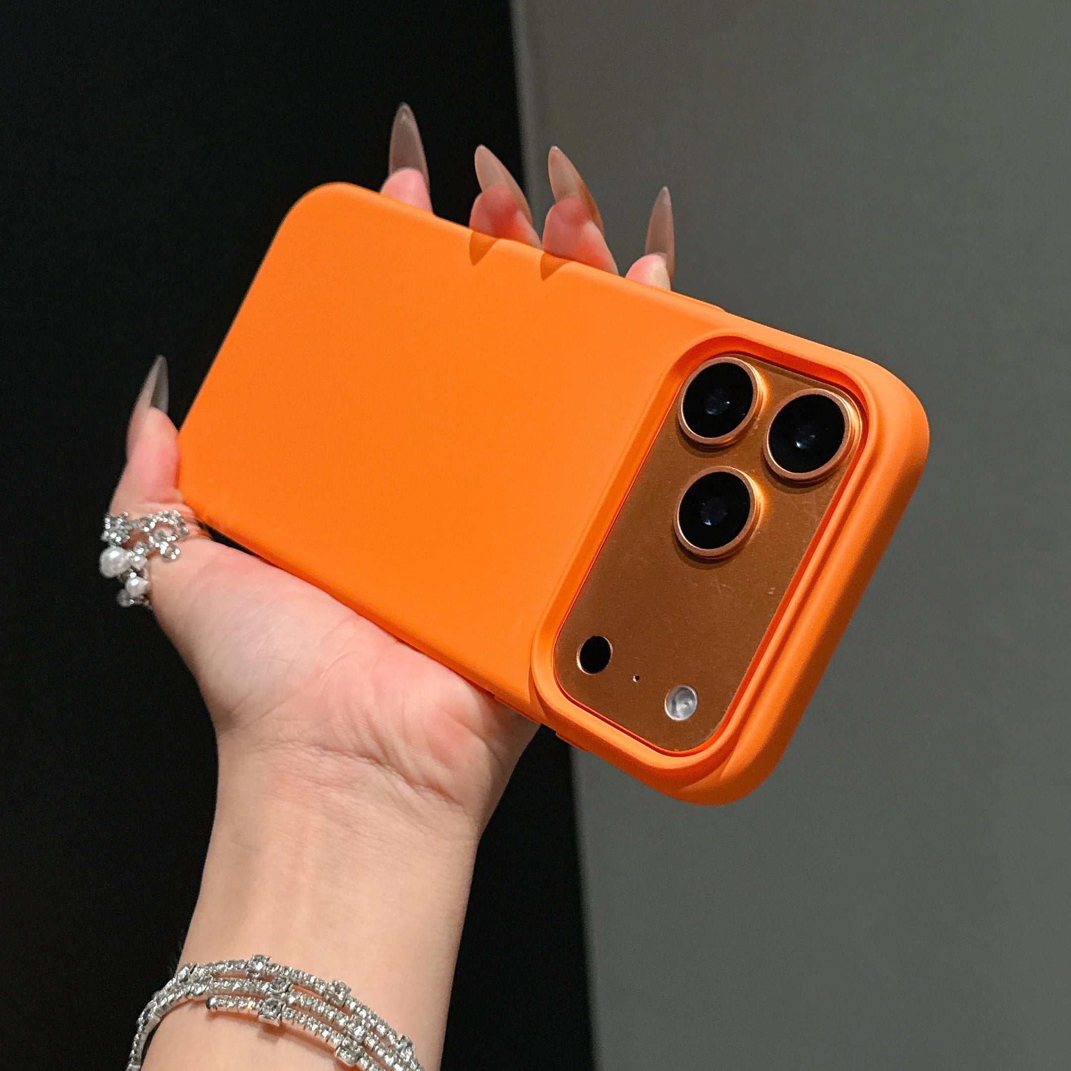 iPhone Serisi Turuncu Sıvı Silikon Kaymaz Kılıf