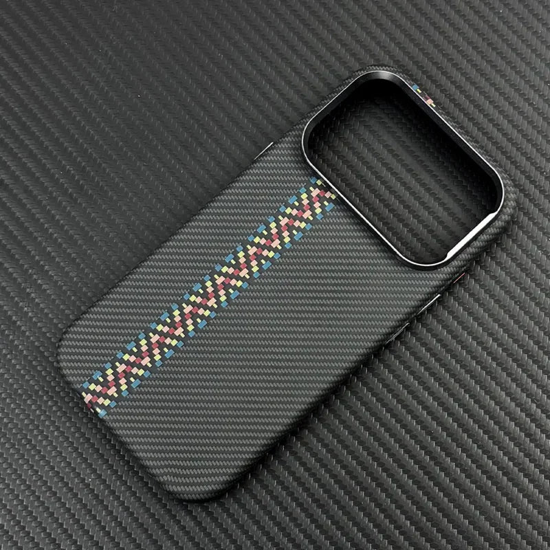 iPhone Serisi Manyetik Karbon Fiber Zırhlı Kılıf